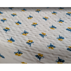 Matelassé jersey ecru...